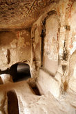 В пещерной церкви Архенклос