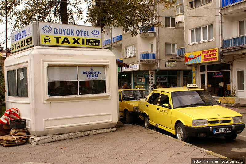 Стоянка такси в Сивасе Сивас, Турция