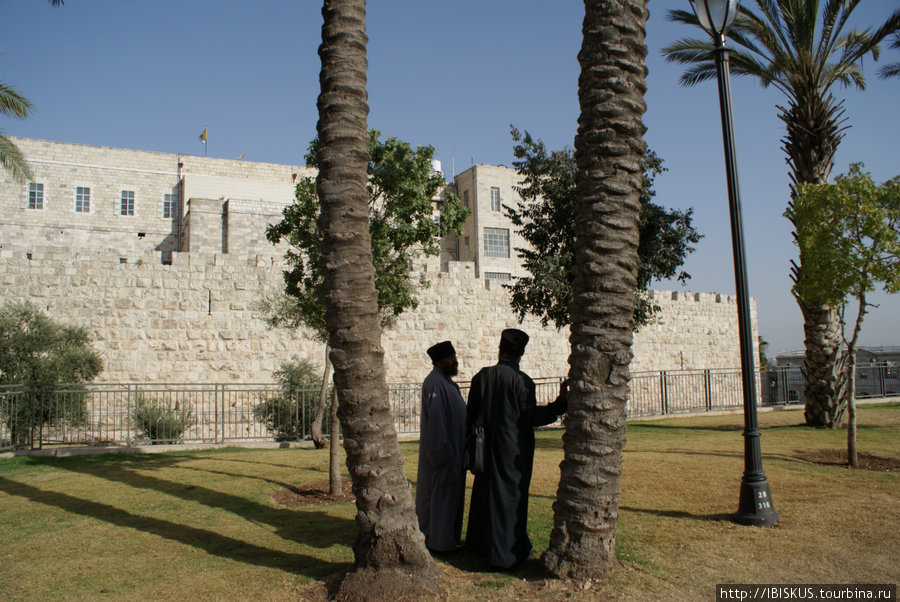 Монахи-копты (эфиопы) Иерусалим, Израиль