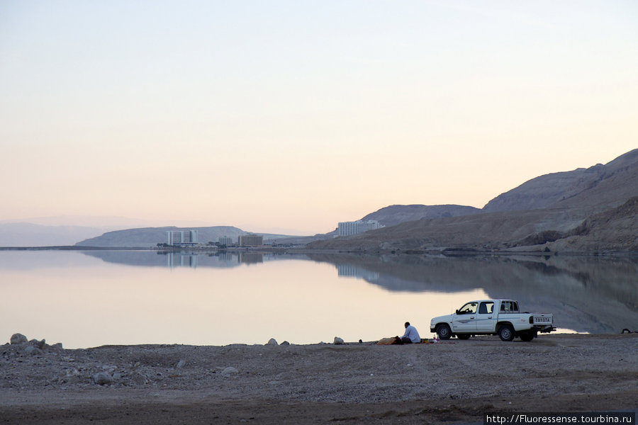 Мертвое море, конец дня. 