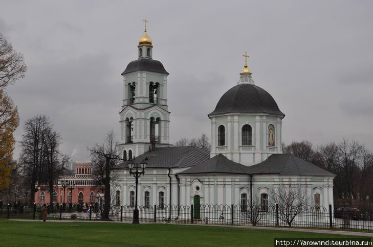 Храм Живоносный источник в Царицыно