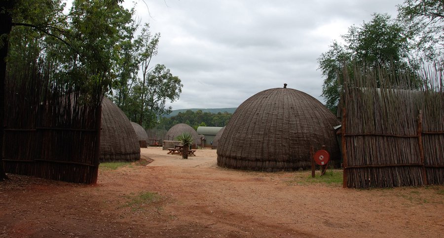 вот наш лагерь Млилване Санктуарий Дикой Природы, Свазиленд