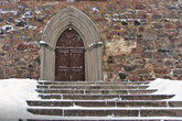 Вход в Кафедральный собор Турку, зима