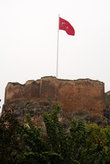 Турецкий флаг над крепостью
