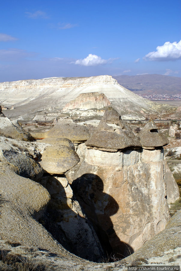 Скалы с шляпками Каппадокия - Гереме Национальный Парк, Турция