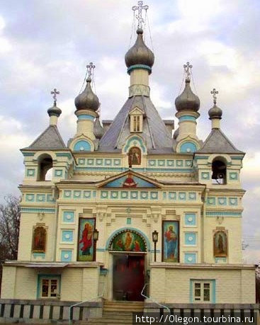 Православная церковь имени князя Александра Невского, построена в 1903-1904 годах Ташкент, Узбекистан