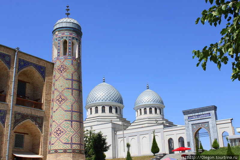Джума мечеть (Главная пятничная мечеть) построена в 1451 году на средства Шейха Убайдуллы Ходжи Ахрора (1404-1490) Ташкент, Узбекистан