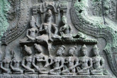 Апсары, небесные девы на горе Меру — в модели мироздания древних кхмеров.