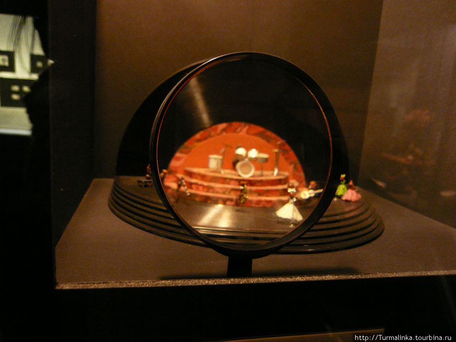 Музей миниатюр и кинодекораций Лион, Франция