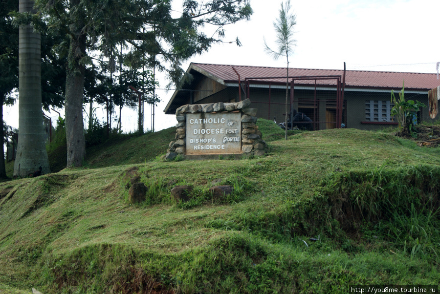 католическая церковь (?) Рвензори Маунтинс Национальный Парк, Уганда