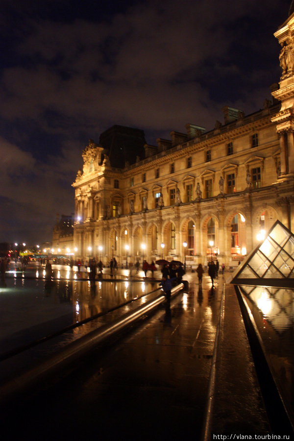 лувр Париж, Франция