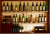 Выставка продукции на винзаводе Турасан в Юргюпе