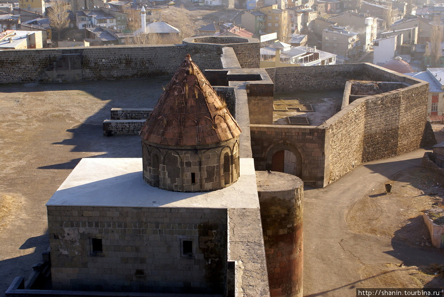 Мечеть им крепостная стена Эрзурум, Турция