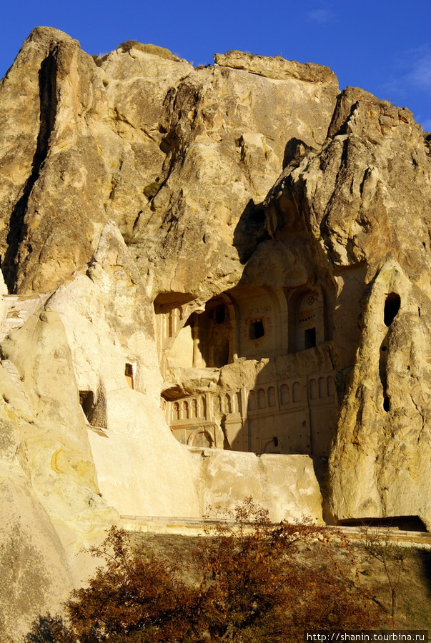 Церковь в скале Гёреме, Турция