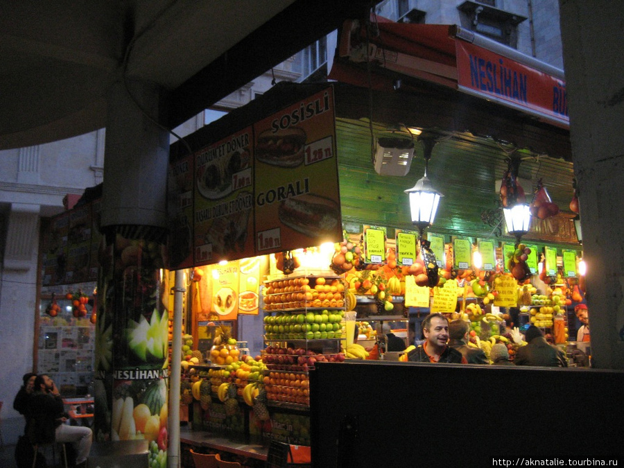 Свежевыжатый сок, как уличная еда Стамбул, Турция