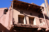 Балкон глинобитного дома