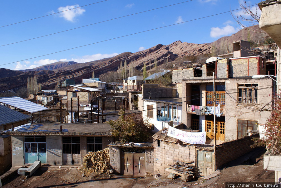 Деревня Аламут Размиан, Иран