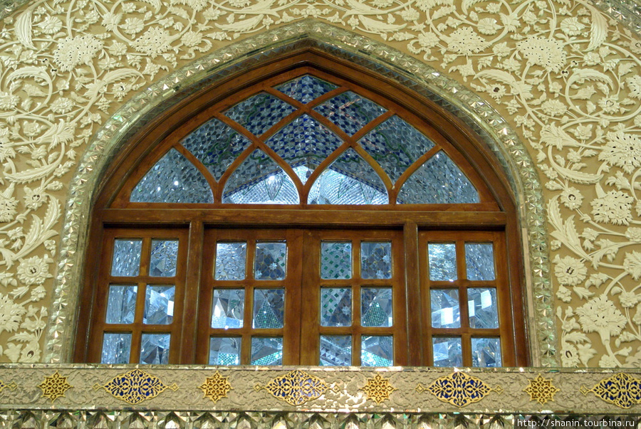 Окно Бодроуд, Иран