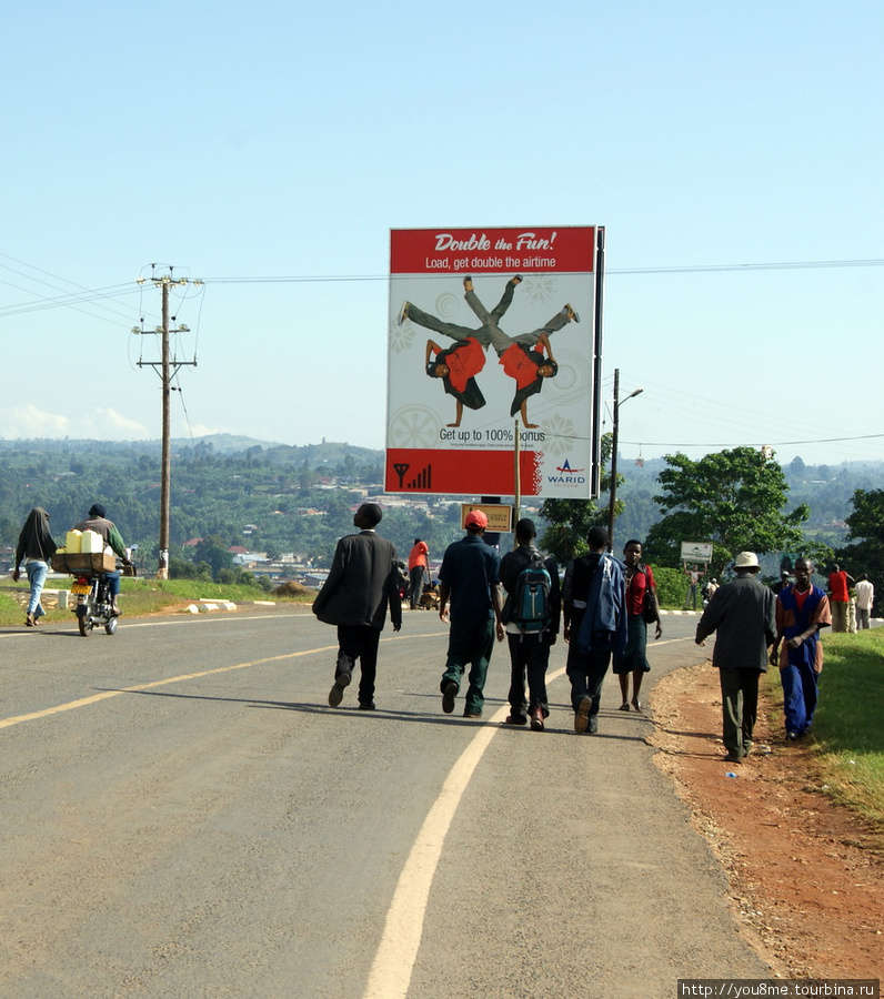 реклама на плакатах Западный регион, Уганда