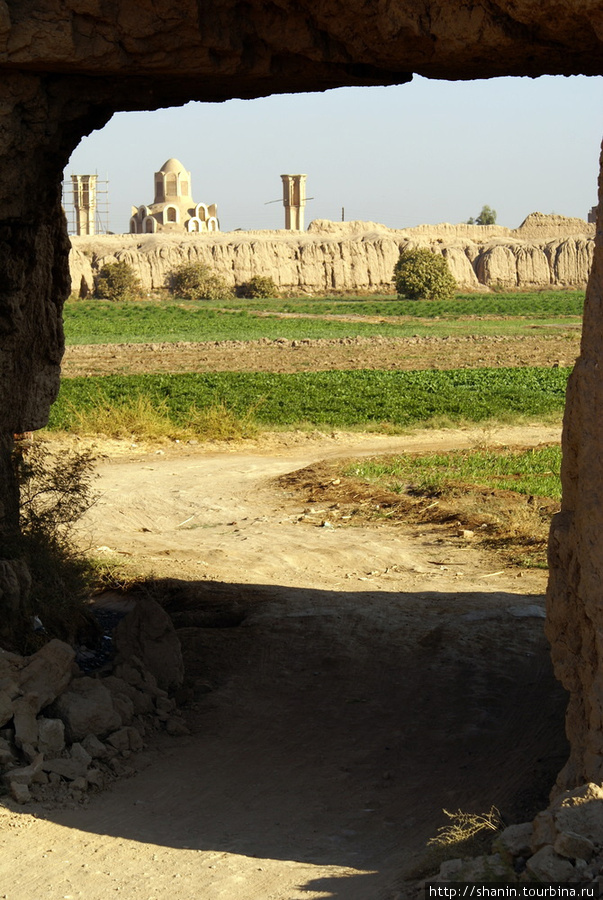 Вход внутрь крепости Кашан, Иран