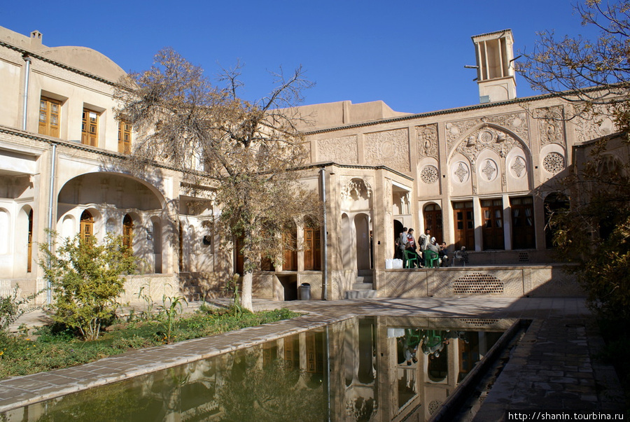Дом Боруджери Кашан, Иран