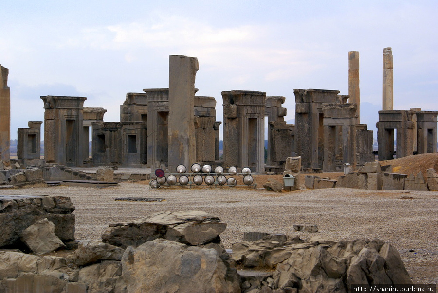 Дворец в Персеполисе Персеполь древний город, Иран