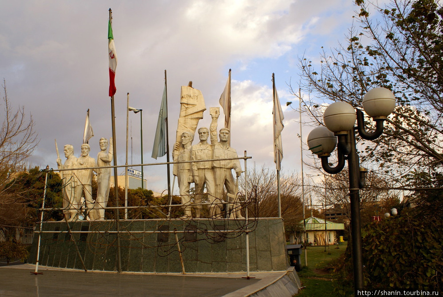 Памятник Тебриз, Иран