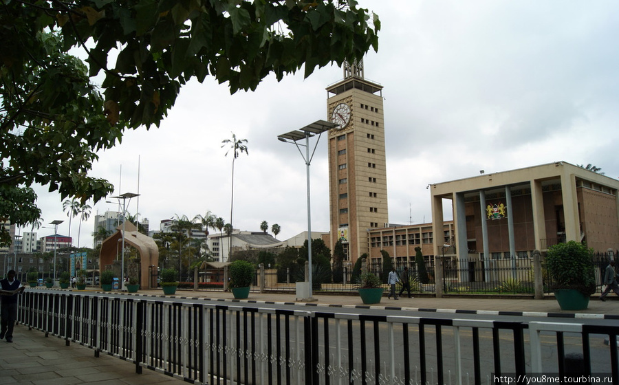 башня с часами Найроби, Кения