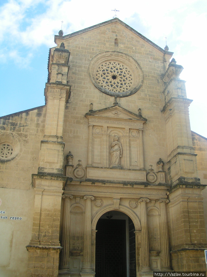 Фасад церкви Кордова, Испания