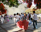 Карнавал у храма