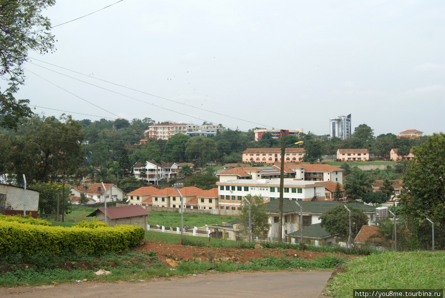город на холмах Кампала, Уганда