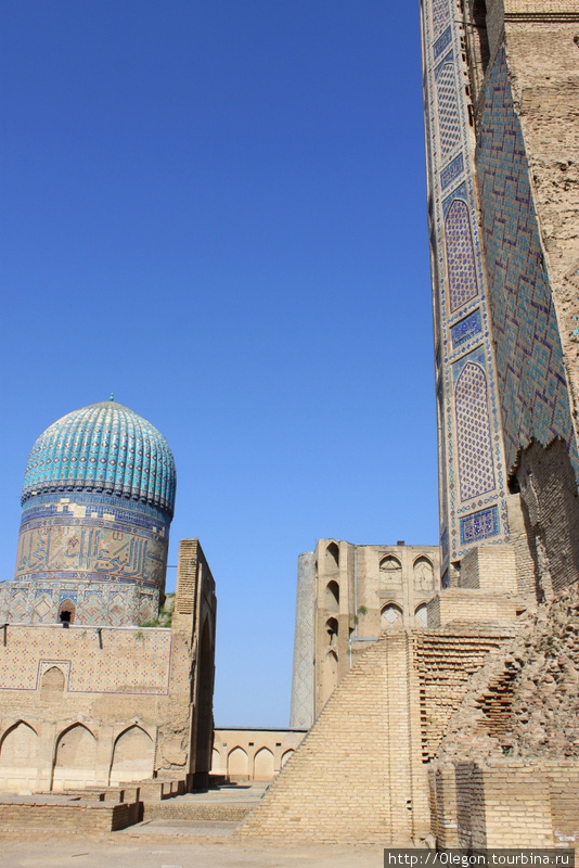 Мечеть старшей принцессы Самарканд, Узбекистан