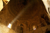 Купол в мечети Джами