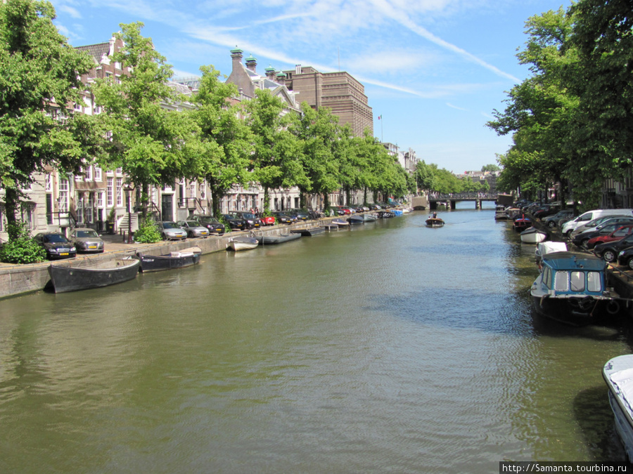 Амстердам - прогулочный, туристический, летний Амстердам, Нидерланды