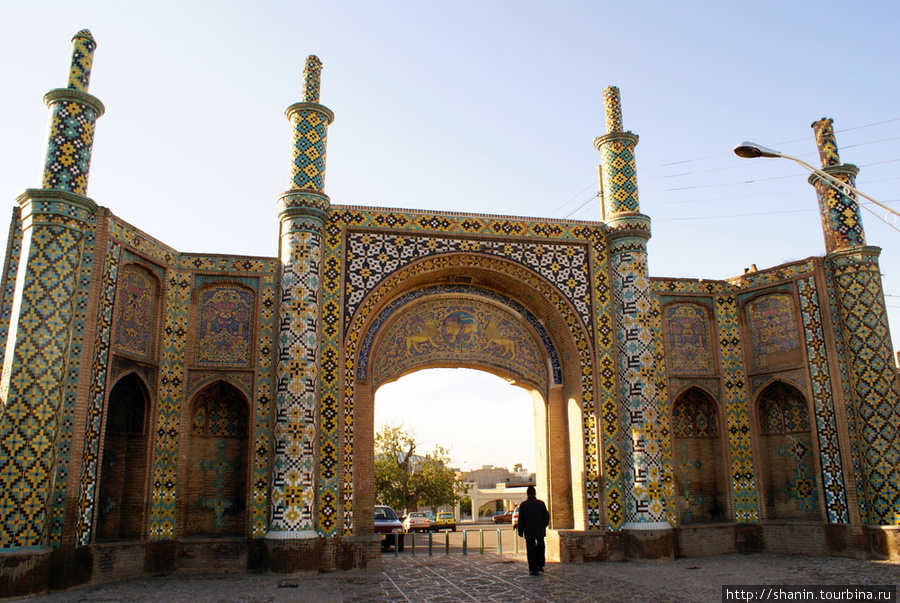 Ворота Ра Кушк в Казвине Казвин, Иран