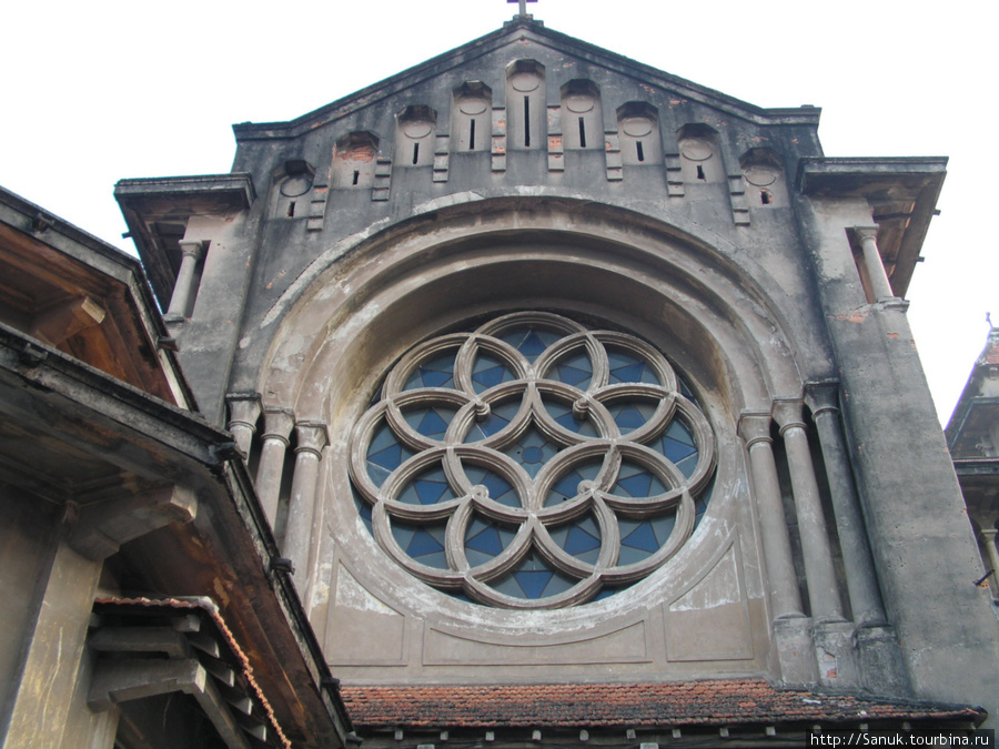 Ханой. Cua Bac Catholic church, 1925-30 гг. Вьетнам