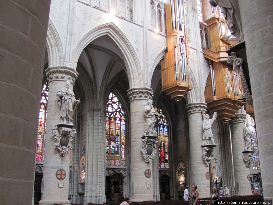 Собор Святого Михаила и Гудулы Брюссель, Бельгия