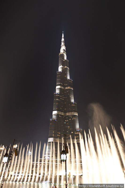 Вид от танцующих фонтанов Дубай, ОАЭ