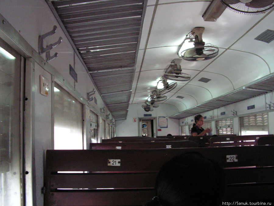 Поезд в Хайфон Вьетнам