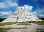 Знаменитая пирамида Какулькана