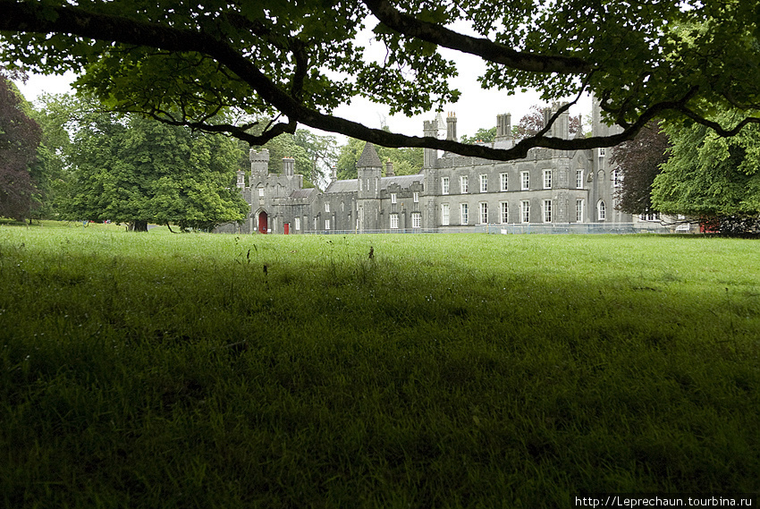 Замок Туллиналли Маллингар, Ирландия