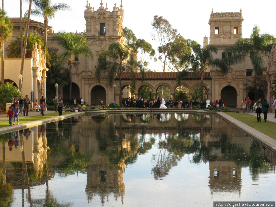 Сады и испанская архитектура Бальбоа Парка Сан-Диего, CША