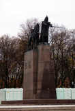 памятник Гедиминасу — Великому Князю Литовскому, основателю Вильнюса