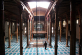 Внутри мечети Ешфероглу