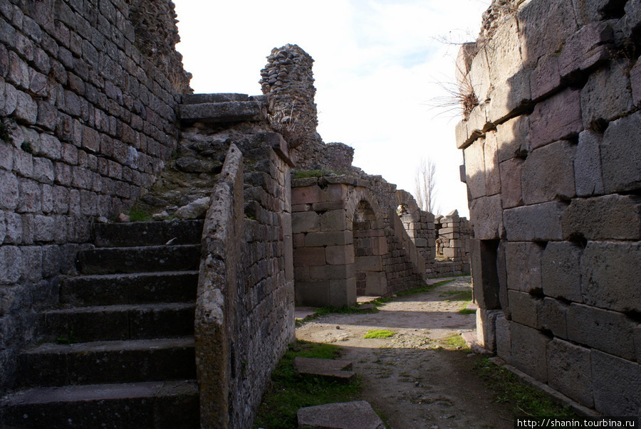 Храм Телесфора Бергама (Пергам) античный город, Турция