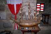 Макет парусника в Английской башне в замке крестоносцев Святого Петра в Бодруме