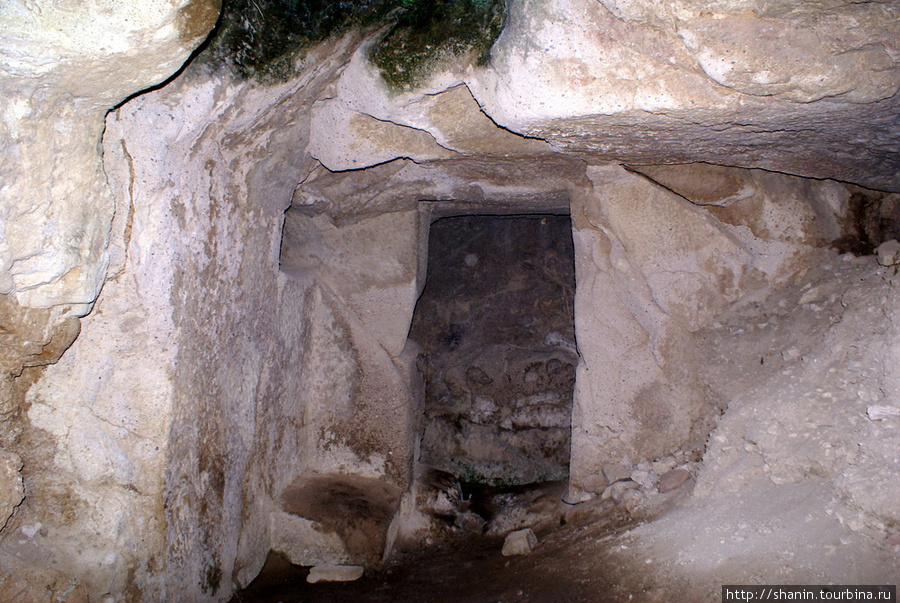 Подземная гробница Бодрум, Турция