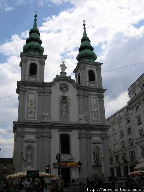 Церковь Марияхилфер Вена, Австрия