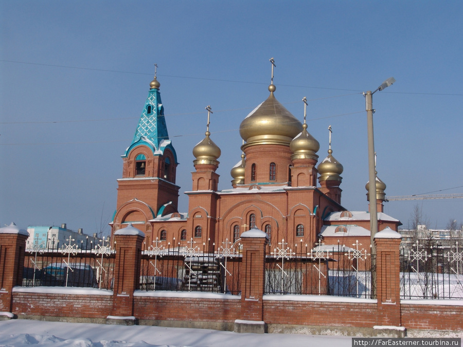 А вот и сама церковь Святой Троицы Тында, Россия