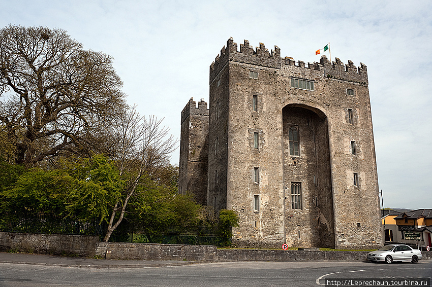 Замок Бунратти Килларни, Ирландия